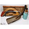 Image 1 : BOX OF ASST VINTAGE HAND TOOLS
