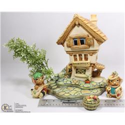 LOT OF 4 PENDELFIN FIGURINES INCL CASANOVA, HERALD