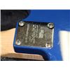 Image 3 : FENDER SQUIRE STRAT ELECTRIC GUITAR W/