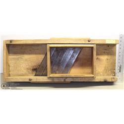 VINTAGE WOOD CABBAGE SLICER