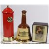 Image 1 : SET OF 2 VINTAGE DECANTERS BELLS SCOTCH