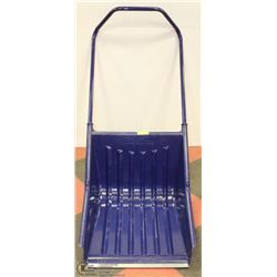 GARANT LARGE BLUE PUSH SNOW SHOVEL