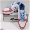 Image 1 : LEATHER UPPER PINK/WHITE/BLUE RUNNERS SIZE 6