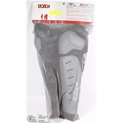 PAIR OF NEW ROACH MOUNTAIN