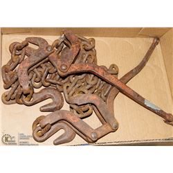 PAIR OF VINTAGE CHAIN CLAMPS