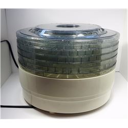 #1 - FOOD DEHYDRATOR WITH 4 SHELVES