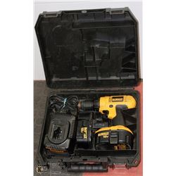 DEWALT DC759KA DRILL WITH 2 - 18V BATTERIES AND