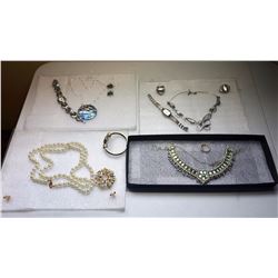 #20 - LOT OF 4 SUITES OF VINTAGE JEWELRY