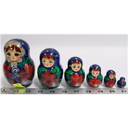 MATRYOSHKA (RUSSIAN NESTING) DOLL