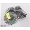 Image 1 : BAG OF ASSORTED ABRASIVE DISCS