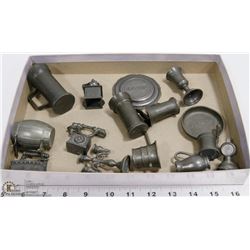 FLAT OF DOLL HOUSE COLLECTIBLES