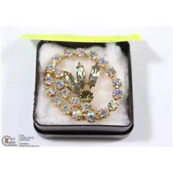 ESTATE RHINESTONE BROOCH