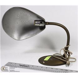 VINTAGE BRASS COLOR DESK LAMP