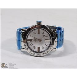 BRAND NEW D&G WHITE FACE STAINLESS STEEL WATCH