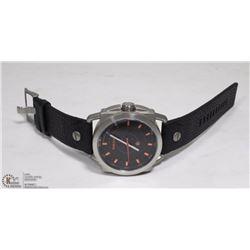 NEW DIESEL LEATHER STRAP QUARTZ MEN WATCH