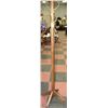 Image 1 : WOOD COAT TREE