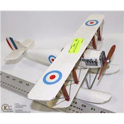 METAL WHITE BOMBER PLANE