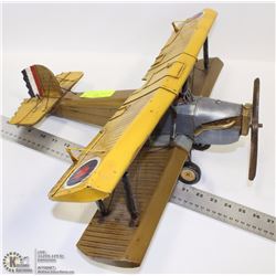 LARGE METAL VINTAGE PLANE