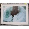 Image 1 : LARGE LIGHTHOUSE WAVE PICTURE