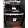 Image 1 : GE 5 BURNER CONVECTION STOVE WITH AUTO RECIPE