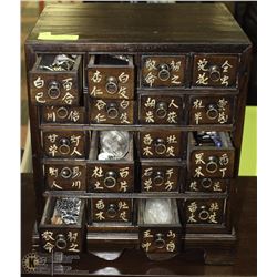 ESTATE JEWELLERY BOX AND CONTENTS WITH SILVER AND
