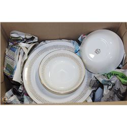 ROYAL NIGHT STAFFORDSHIRE ENGLAND GOLD TRIM DISH