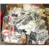 Image 1 : PALLET OF HARDWARE, AIR RAMS, AND MORE
