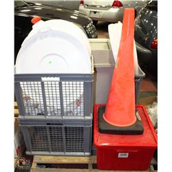 PALLET WITH COMMERCIAL GARBAGE CANS, LIDS, CRATES