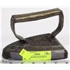 Image 1 : METAL SAD IRON WITH METAL HANDLE
