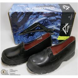 ACTON SIZE 4 RUBBER OVERSHOE WORK SHOES