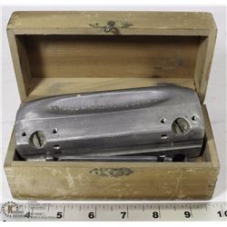 VERY OLD CARPET CUTTER IN WOOD BOX