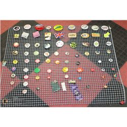 LOT OF 70 ASST VINTAGE BUTTONS