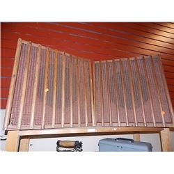 BOX SPEAKERS - 2 TTL