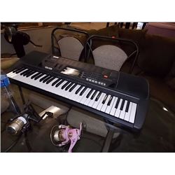 CASIO CTK 200 ELECTRIC KEYBOARD - PS