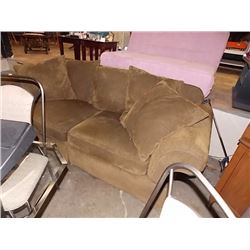 ROLLED ARM UPHOLSTERED COUCH WITH CUSIONS