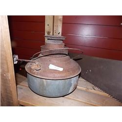 VINTAGE OIL HEATER / LAMP