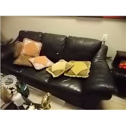 BLACK LEATHER COUCH