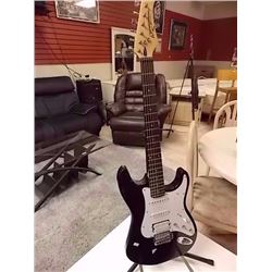 ELECTRIC GUITAR - RENEGADE - WITH SOFT CASE