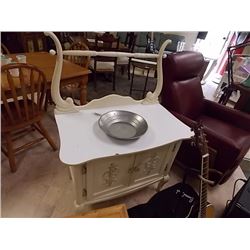 VINTAGE WASH STAND WITH DOORS IN THE BASE