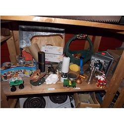 TABLE TOP OF  COLLECTABLES - 2 TTL - ALL ONE MONEY