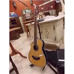 ACOUSTIC GUITAR - BEAVER CREEK - LEFT HANDED!!!