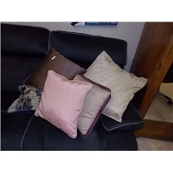 HAND CRAFTED THROW CUSIONS - NEW - 6 TTL