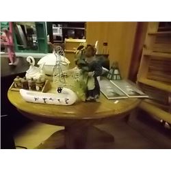 LOT OF ASSORTED COLLECTABLES