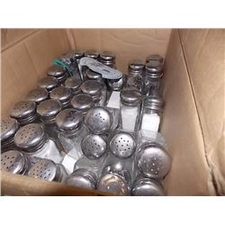 BOX SALT & PEPPER WITH SOME SALT & PEPPER