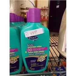 LOT OF KID'S SUNSCREEN - 30SPF - 4 TTL - GREEN BOTTLE
