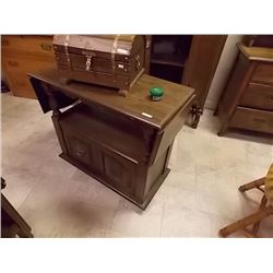 MAPLE DROP LEAF SERVING TABLE - 2 DOOR