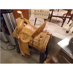 WESTERN SADDLE - HAND TOOLED - LIKE NEW