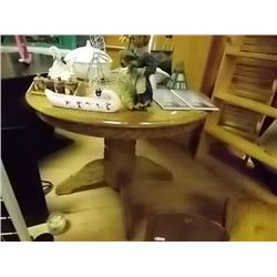 OAK TABLE  - 42" DIAMETER