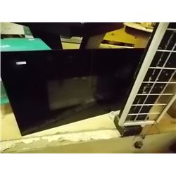 WALL MOUNTED FIRE PLACE WITH REMOTE - WORKING