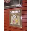 Image 1 : MEMORABILIA - METAL SIGN - SOLDIER RED NECK